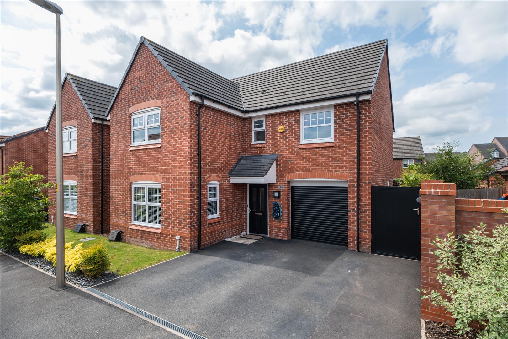 4 bedroom  Detached House for Sale in Northwich